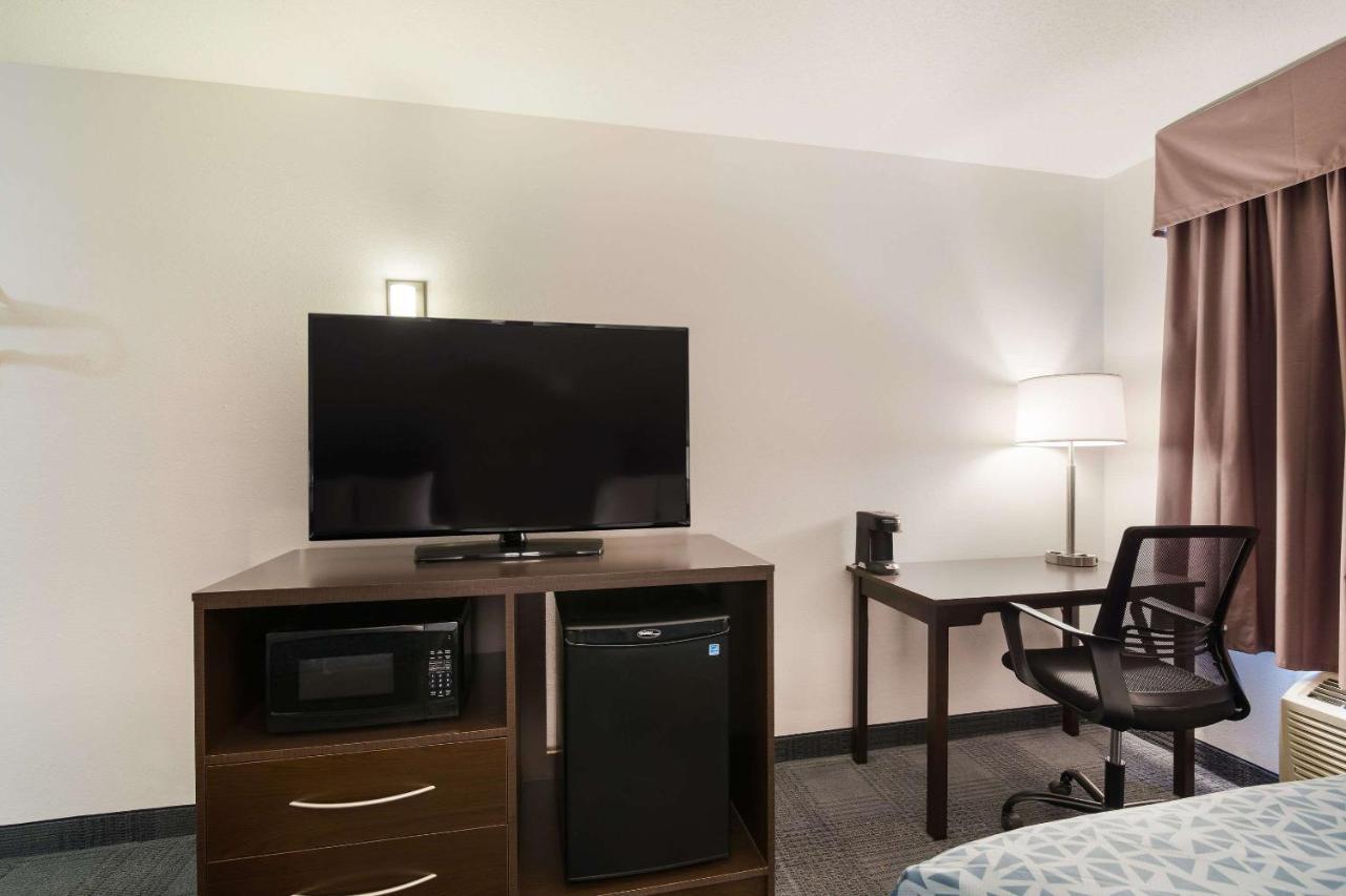 Econo Lodge Williston Esterno foto