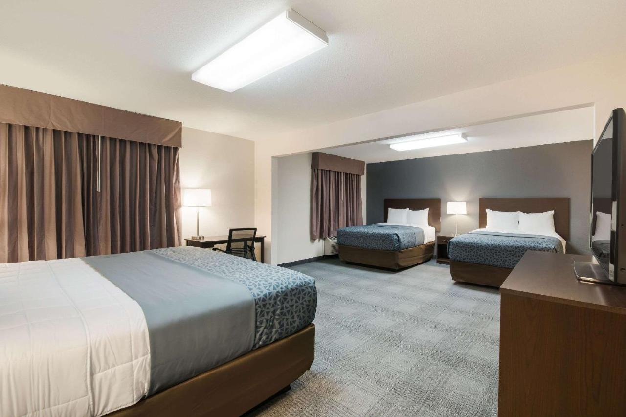 Econo Lodge Williston Esterno foto