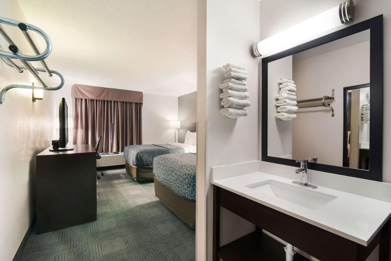 Econo Lodge Williston Esterno foto